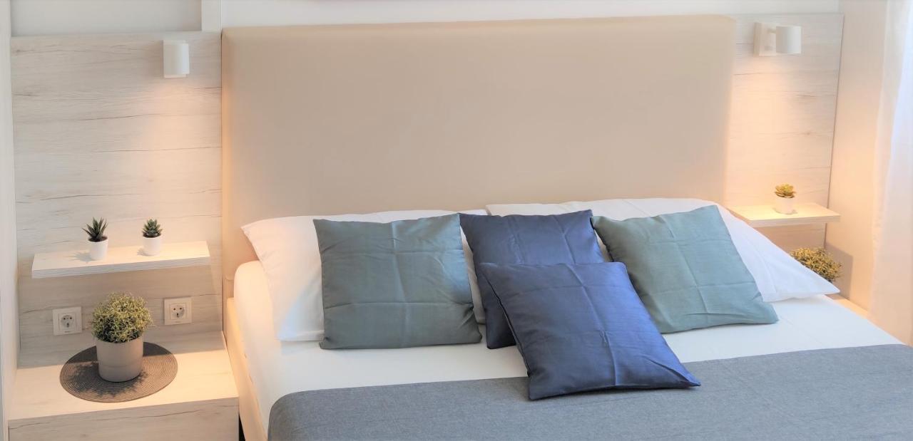 Apartments Riba Βις Εξωτερικό φωτογραφία