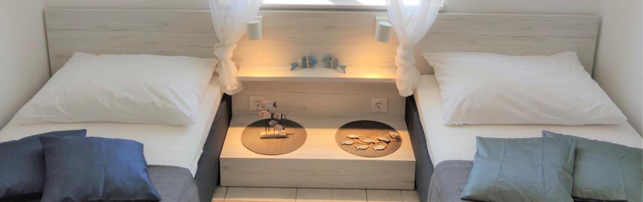 Apartments Riba Βις Εξωτερικό φωτογραφία